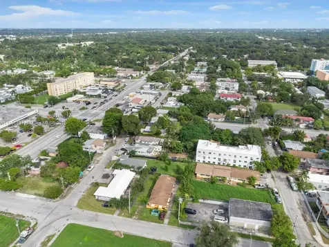 47 NE 80th Terrace Miami FL 33138