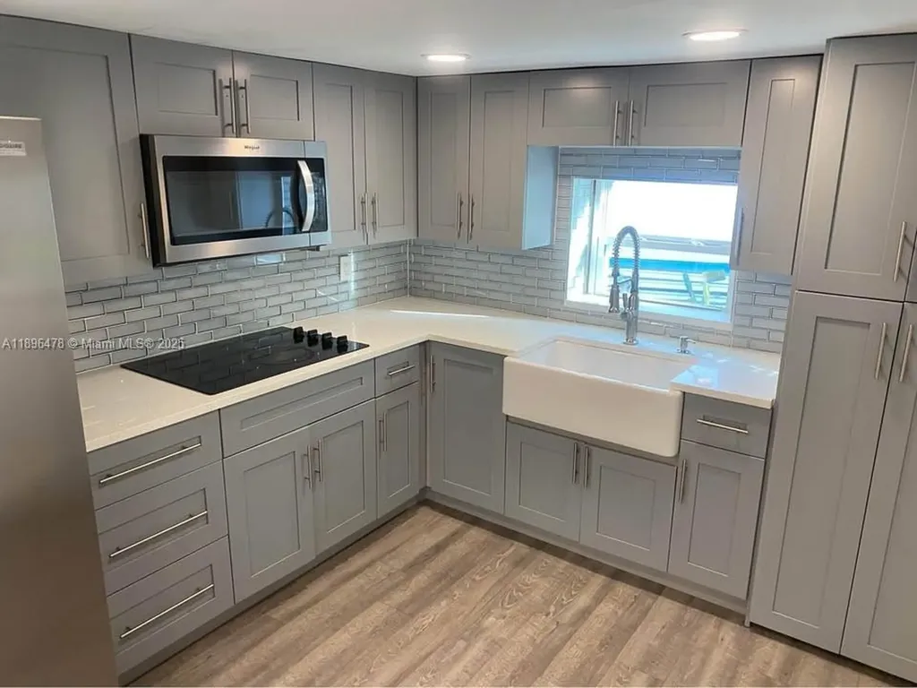 877 NE 63rd Street Fort Lauderdale FL 33334