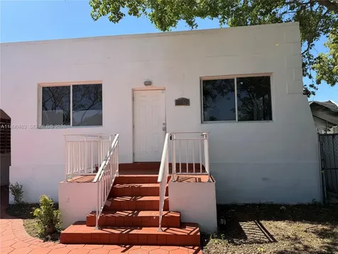 1738 SW 17th Street Miami FL 33145