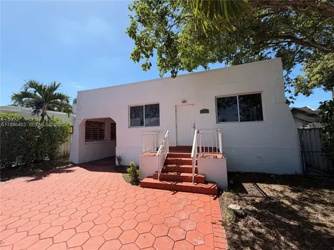 1738 SW 17th Street Miami FL 33145