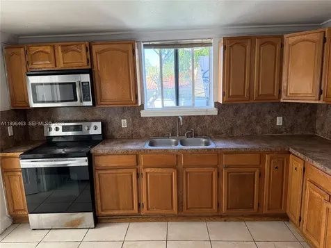 1738 SW 17th Street Miami FL 33145