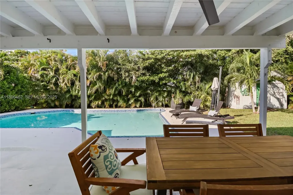 5055 Garfield Road Delray Beach FL 33484