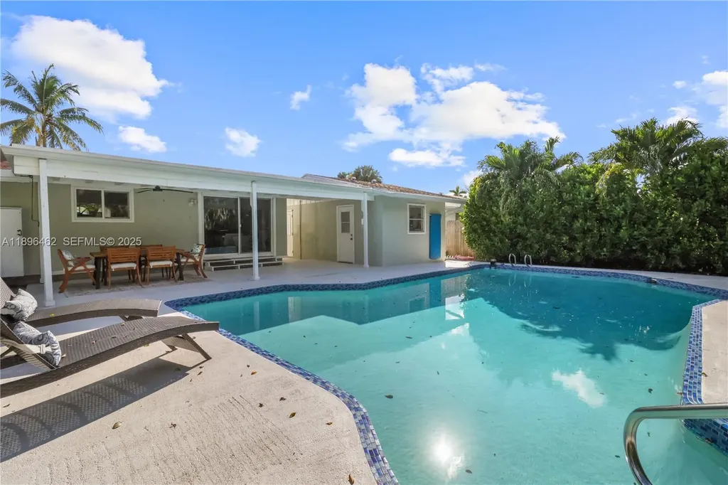 5055 Garfield Road Delray Beach FL 33484