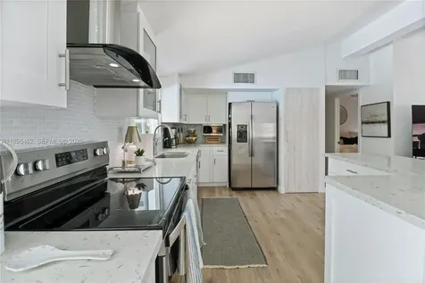 5055 Garfield Road Delray Beach FL 33484