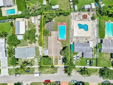 9740 Cutler Ridge Drive Cutler Bay FL 33157