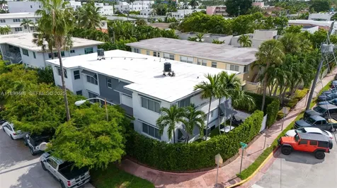 3909 Garden Avenue Miami Beach FL 33140