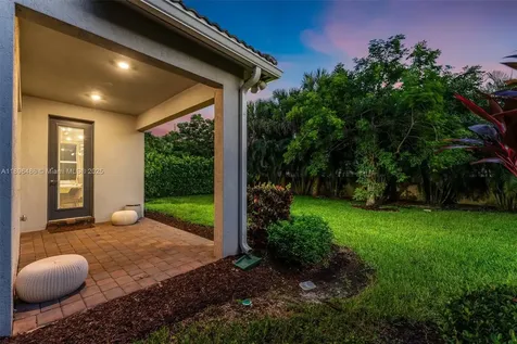 4434 Ficus Street Hollywood FL 33021