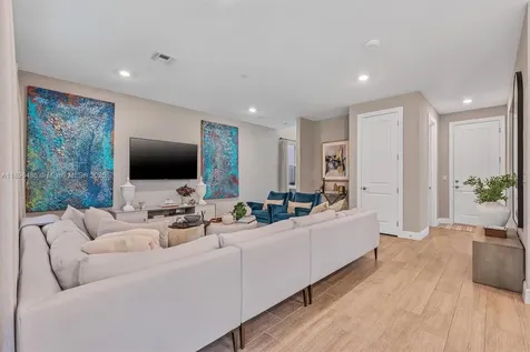 4434 Ficus Street Hollywood FL 33021