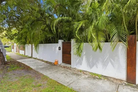 401 SW 28th Road Miami FL 33129