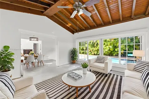 401 SW 28th Road Miami FL 33129