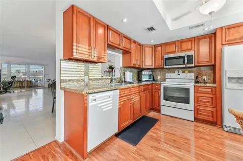 2802 Victoria Way Coconut Creek FL 33066