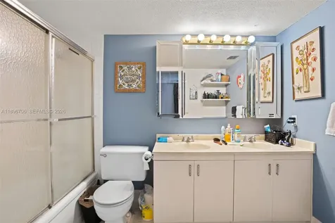 2802 Victoria Way Coconut Creek FL 33066