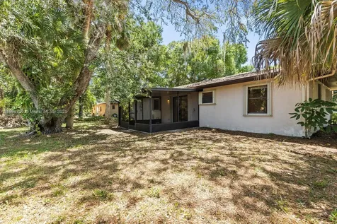 7502 Bayard Road Fort Pierce FL 34951