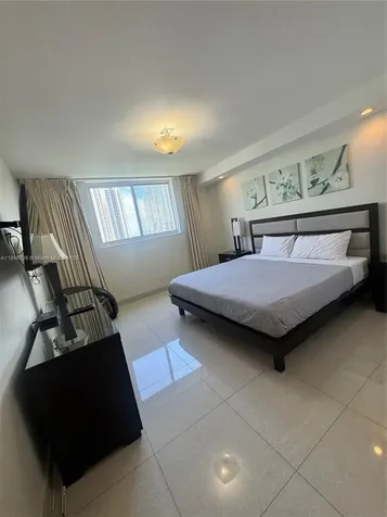 19370 Collins Avenue Sunny Isles Beach FL 33160