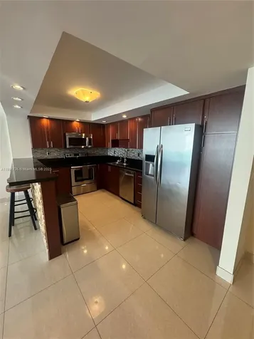 19370 Collins Avenue Sunny Isles Beach FL 33160