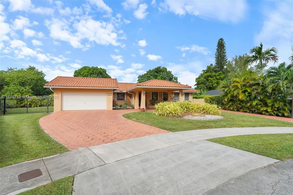 7040 SW 95th Court Miami FL 33173