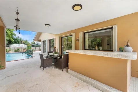 7040 SW 95th Court Miami FL 33173