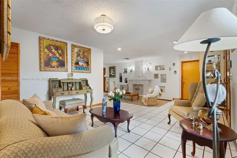 7040 SW 95th Court Miami FL 33173