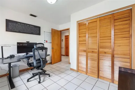 7040 SW 95th Court Miami FL 33173