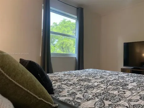 753 Michigan Avenue Miami Beach FL 33139