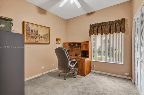 15825 SW 11th Street Pembroke Pines FL 33027
