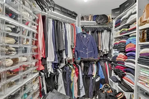 7000 Island Boulevard Aventura FL 33160
