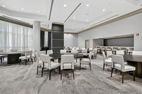 7000 Island Boulevard Aventura FL 33160