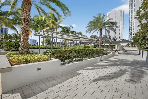 7000 Island Boulevard Aventura FL 33160