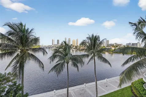 7000 Island Boulevard Aventura FL 33160