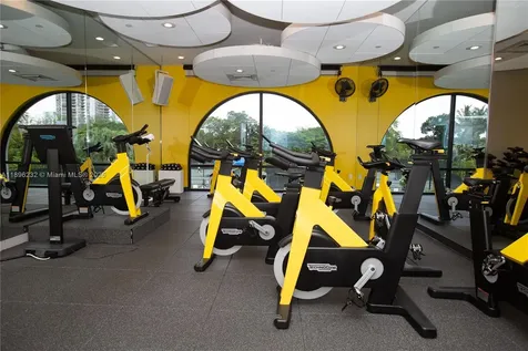 7000 Island Boulevard Aventura FL 33160