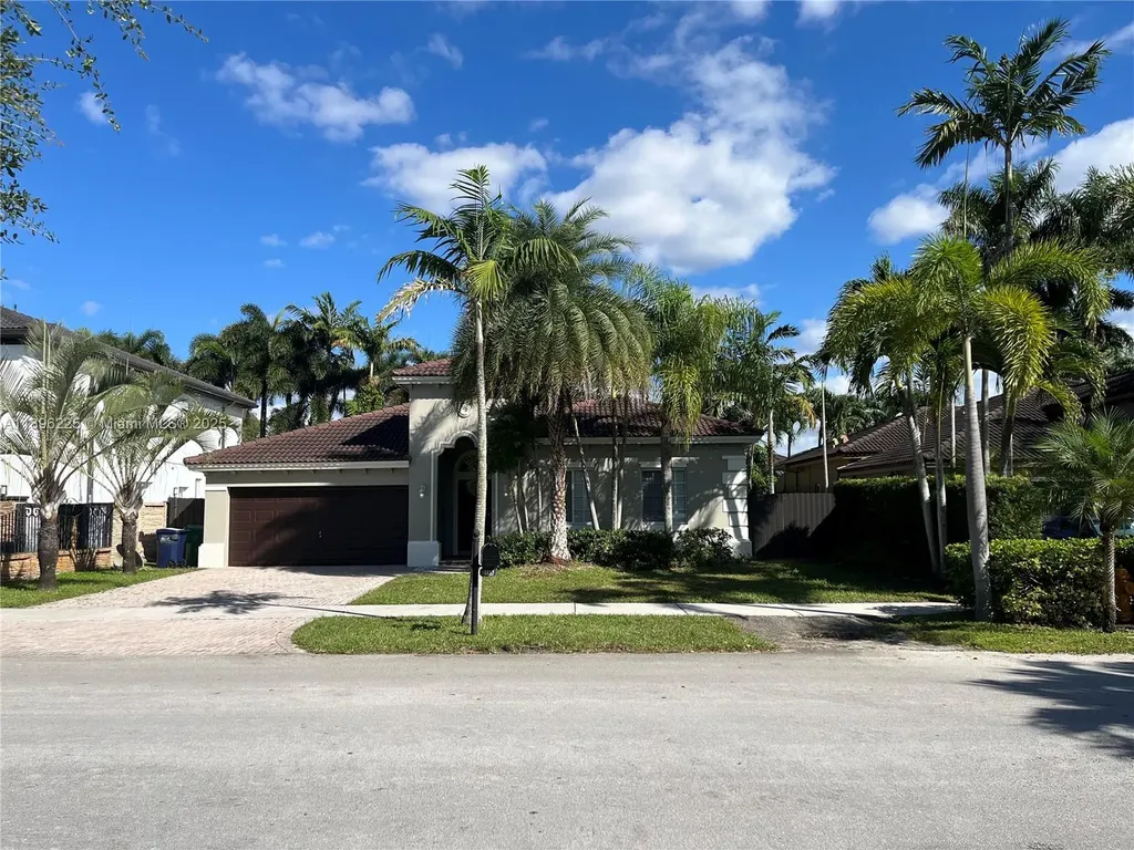 16637 SW 52nd Street Miami FL 33185