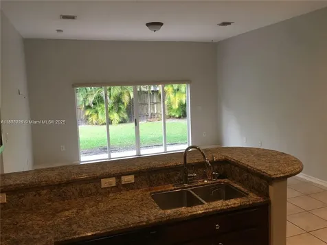 16637 SW 52nd Street Miami FL 33185