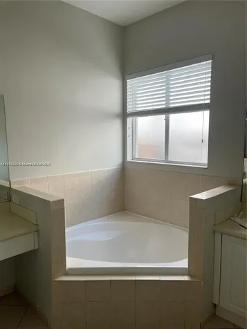 16637 SW 52nd Street Miami FL 33185