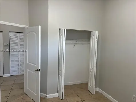 16637 SW 52nd Street Miami FL 33185