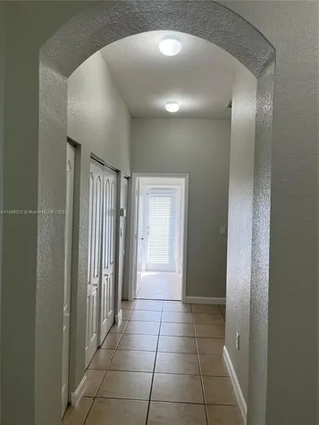 16637 SW 52nd Street Miami FL 33185