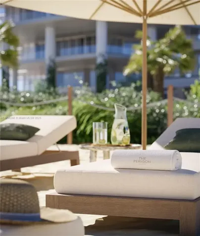 5333 Collins Avenue Miami Beach FL 33140