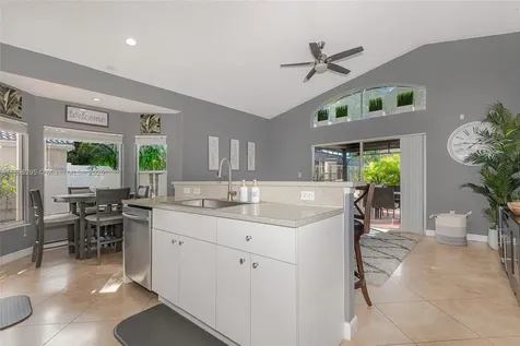19190 NW 24th Place Pembroke Pines FL 33029