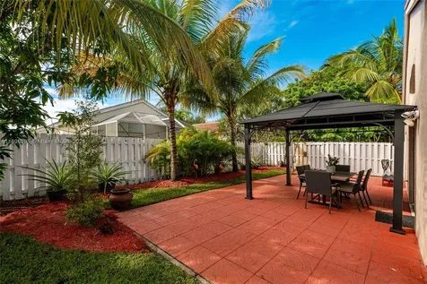19190 NW 24th Place Pembroke Pines FL 33029