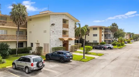 17001 NE 13th Avenue Miami FL 33162