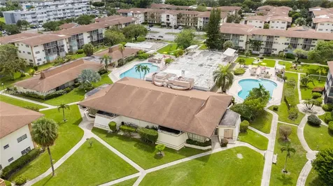 17001 NE 13th Avenue Miami FL 33162