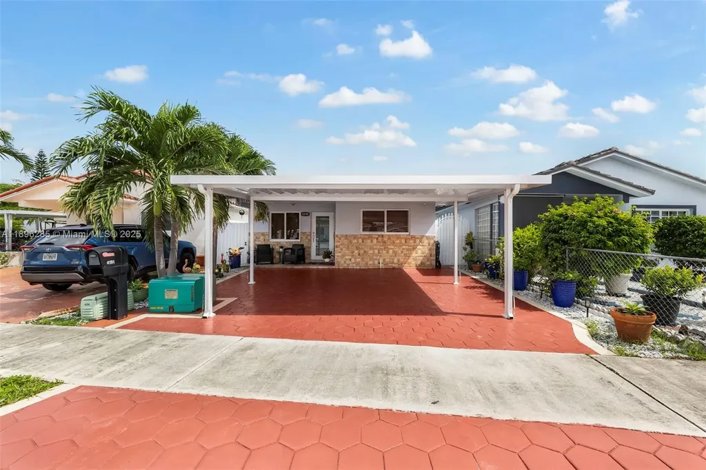 4191 W 10th Avenue Hialeah FL 33012