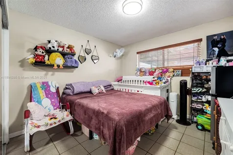 4191 W 10th Avenue Hialeah FL 33012