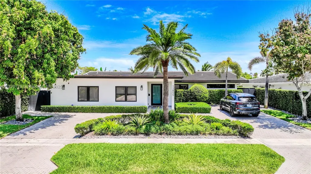 12855 Maple Road North Miami FL 33181