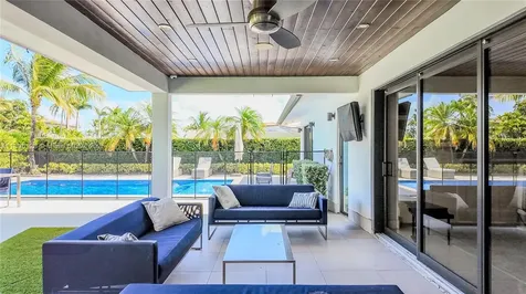 12855 Maple Road North Miami FL 33181