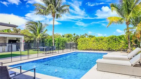 12855 Maple Road North Miami FL 33181