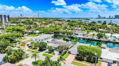 12855 Maple Road North Miami FL 33181