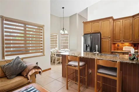 15806 SW 144th Place Miami FL 33177