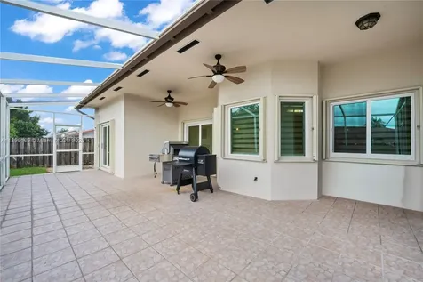 15806 SW 144th Place Miami FL 33177