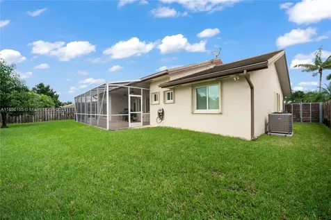 15806 SW 144th Place Miami FL 33177