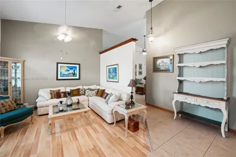 15806 SW 144th Place Miami FL 33177